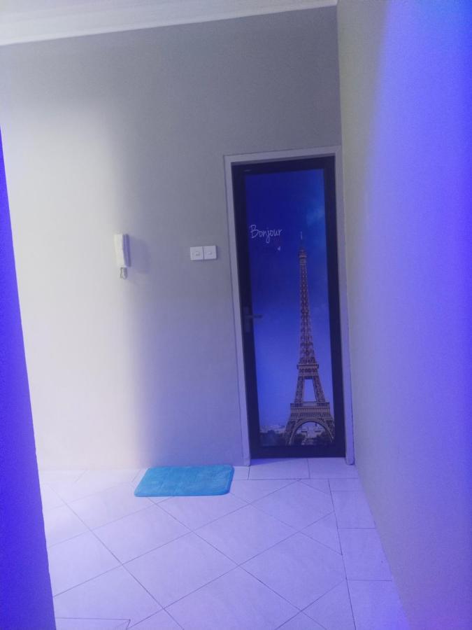 Cmk Apartmen Mutiara Tower 3 Bedroom Kota Bharu#Netflix Luaran gambar