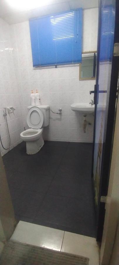 Cmk Apartmen Mutiara Tower 3 Bedroom Kota Bharu#Netflix Luaran gambar